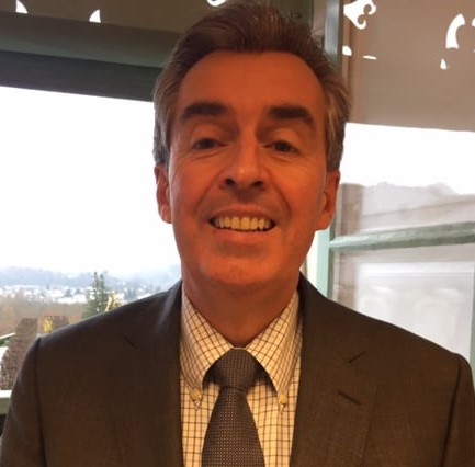 Dr Jean Lacoste, Conseiller départemental, membre du collectif Présence médicale 64