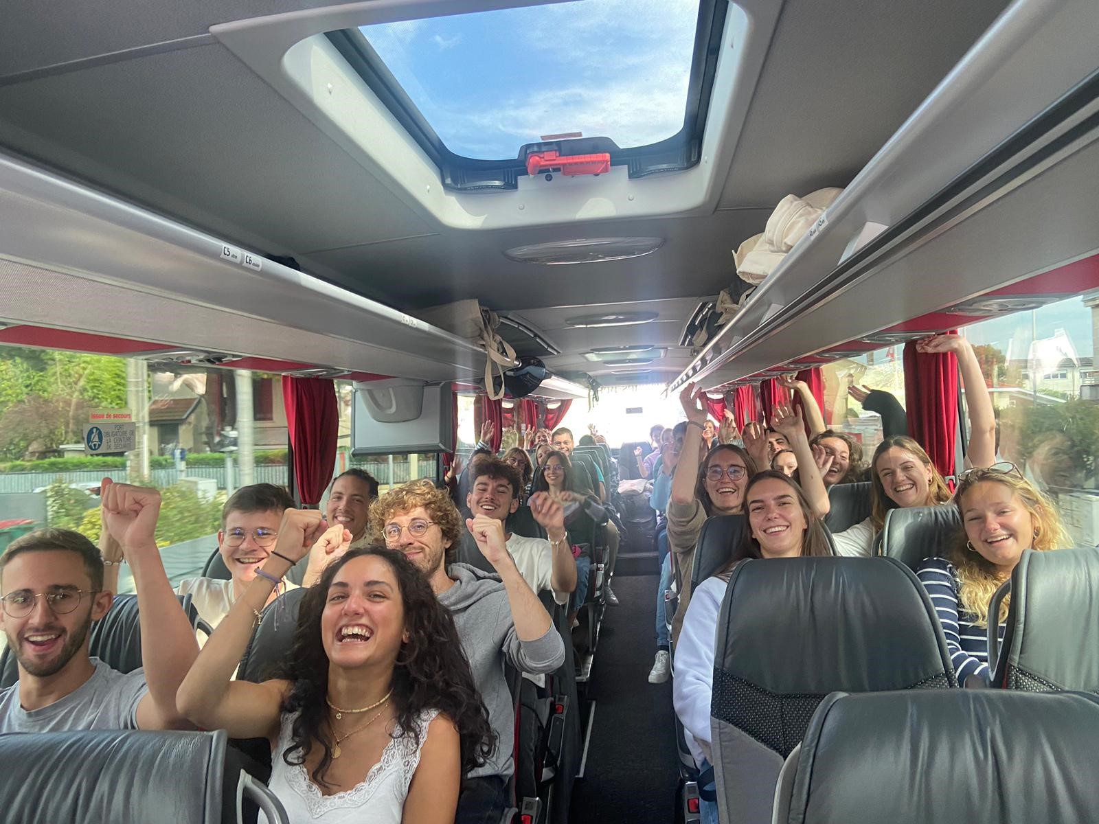 Dans le bus