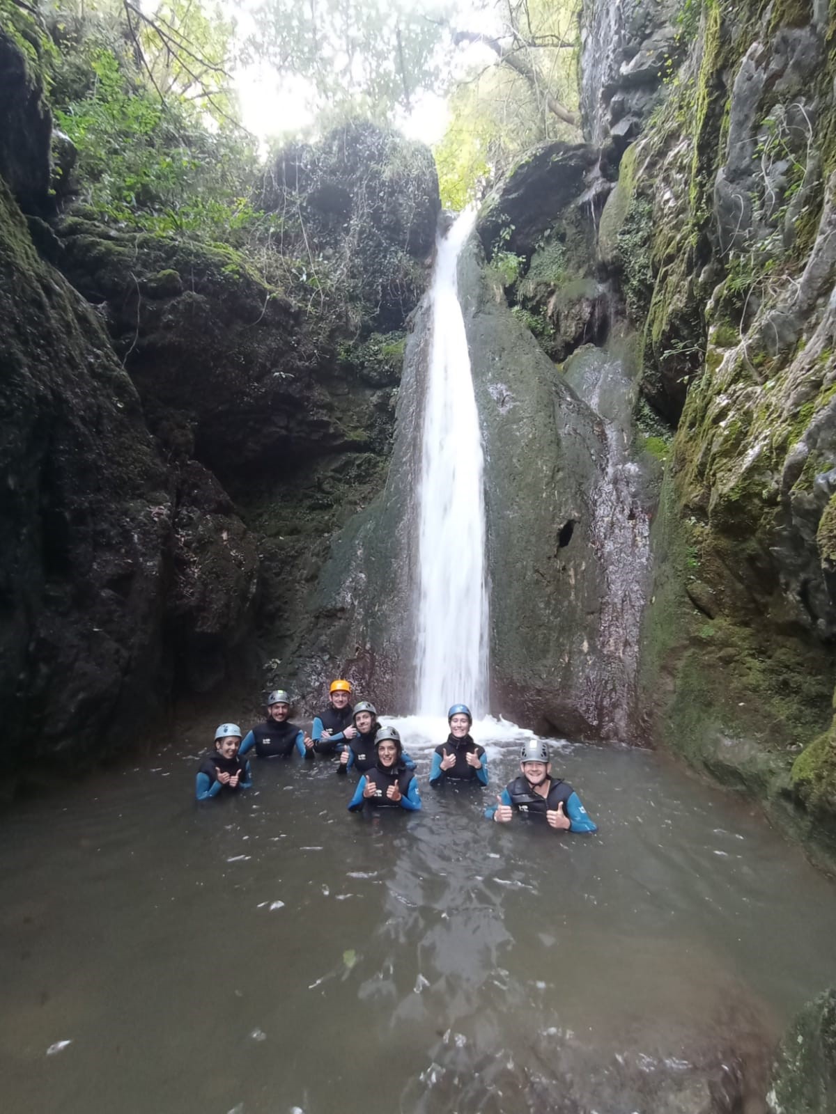 Néo-internes 2024 sortie canyoning